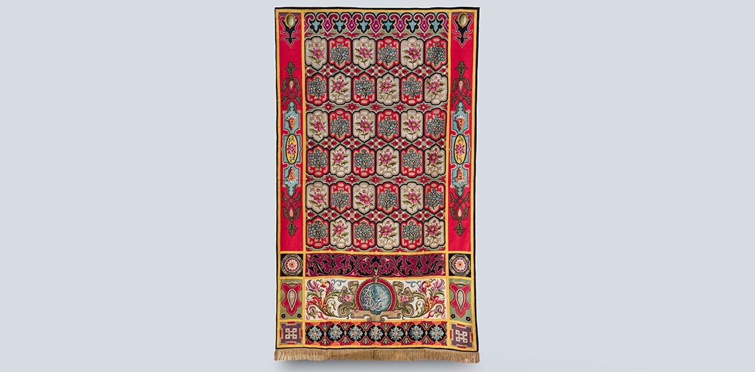 Portière, entre 1815 et 1848, tapisserie de basse-lisse, laine, fil d'or, fil d'argent, prêt, collection du Mobilier national, Paris. Photo : Nicolas Roger.